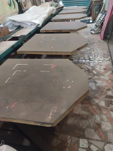 Mesa para estamparia silk screem de camisetas