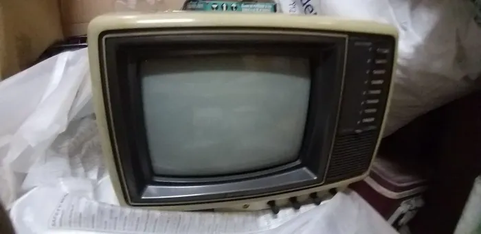TV colorida TV100 SEMP GAMER Toshiba, Toda original, para jogos!