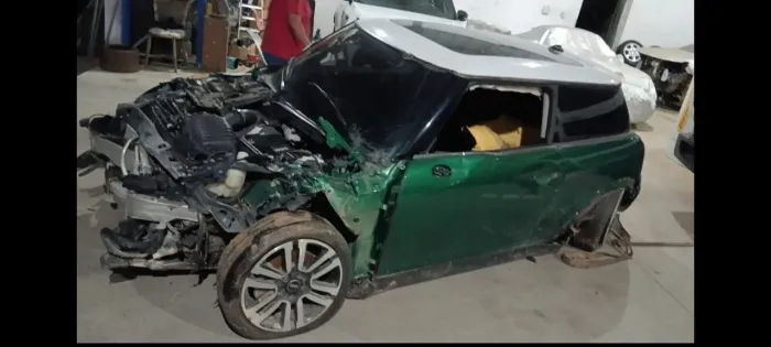 Sucata mini cooper S 2019