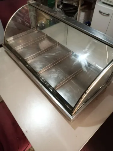 Vendo Estufa com 5 bandejas