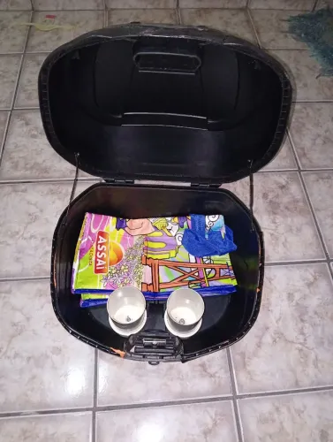 Baú de 38L para moto 