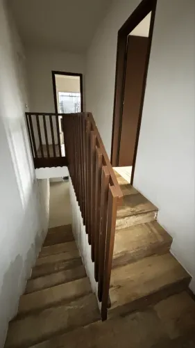 Alugo Sobrado