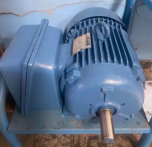 MOTOR ELÉTRICO