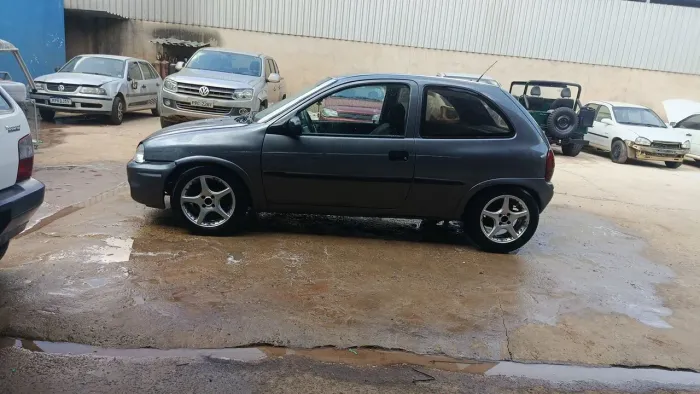Vendo ou troco rodas aro 15 com pneus muito bom...