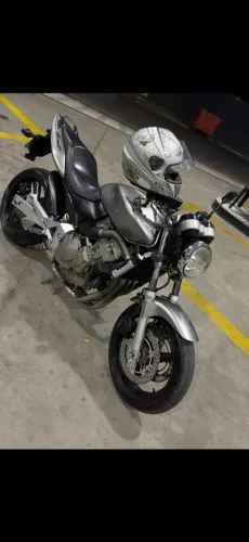 Hornet 600 impecável com baixo km !! Moto zera de procedência cautelar aprovada