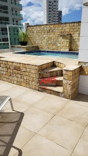Cobertura duplex, próximo a praia, 277m², piscina e churrasqueira, no Gonzaga em Santos