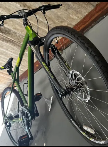 Bike EUA  alumínio 700