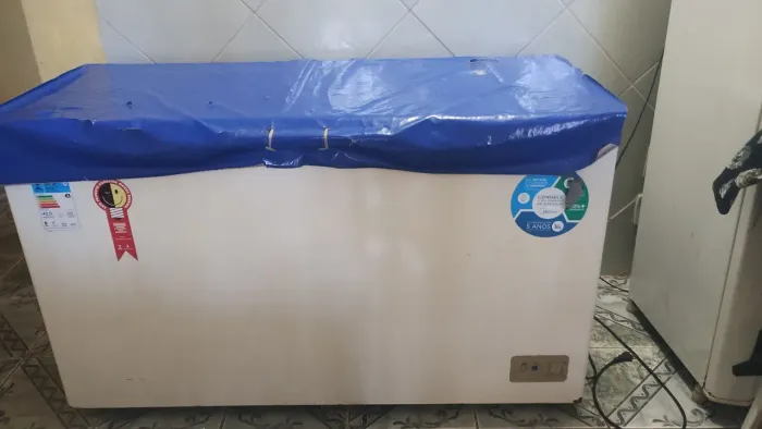 Freezer Midea- 415 Litros ®: 1.500 aceito volta ou uma troca boa.