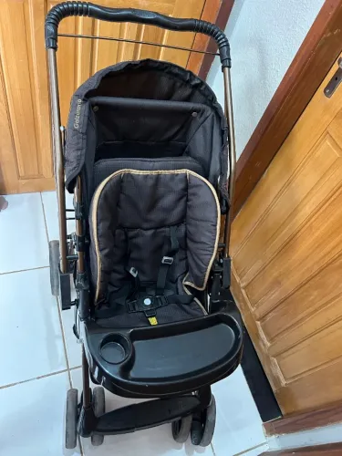 Carrinho de bebê galzerano