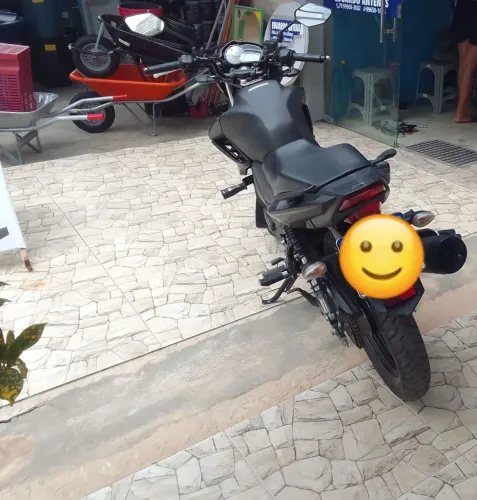 Moto Yamaha fazer 150