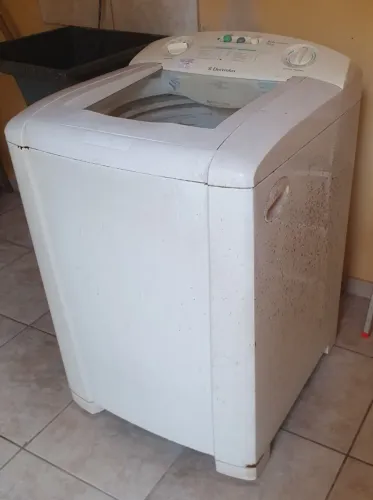 Máquina de lavar Electrolux 8 Kg - Com defeito
