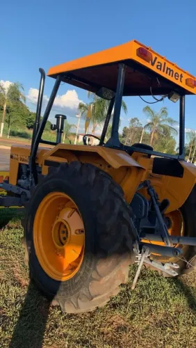 Trator Valmet 68 