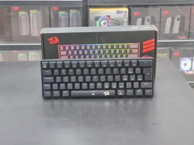 Teclado Redragon Dragonborn Preto Switch Marrom