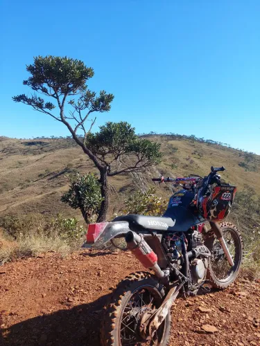 Sahara 350 de trilha