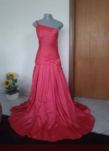 vestido de festa miss betty longo rodado coral / salmão p
