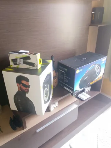 Caixa de som bombox alok nova sem uso lacrada