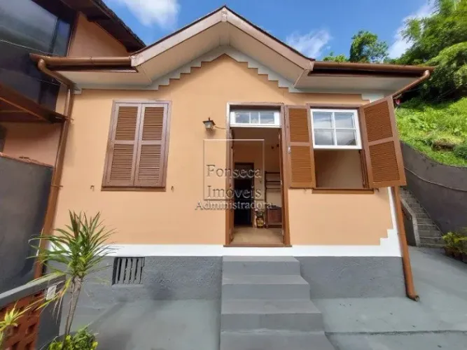 PETRóPOLIS - Casa Padrão - Vila Militar