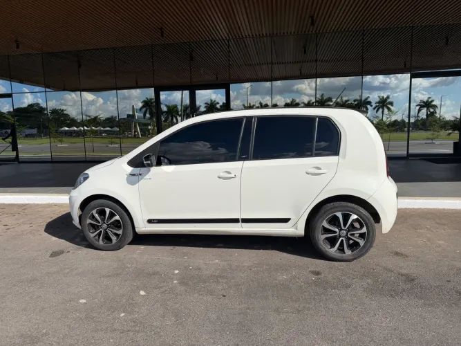 Volkswagen Up! Move 1.0 TSI Total Flex 12V 5P 2017