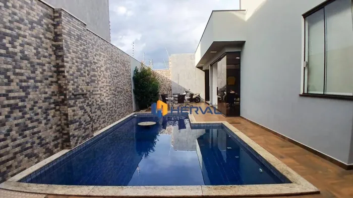 Sobrado com 3 quartos à venda, 202 m² por R$ 1.190.000 - Jardim Oriental - Maringá/PR