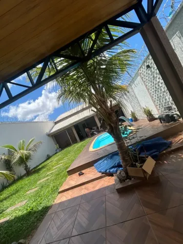 Casa Térrea 3 Quartos (1 Suítes) 200m² em Parque Oeste Industrial - Goiânia