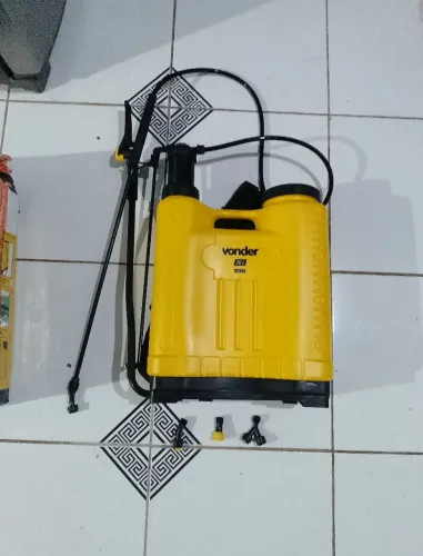 Bomba costal pulverizador agrícola 20 litros quatro tipos de bicos