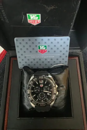 Vendo Relogio TAG Heuer, Formula 1 Chronograph Masculino em borracha