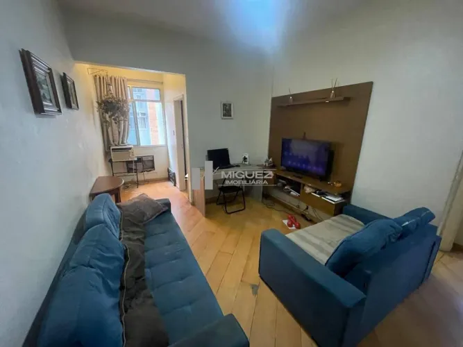 Oportunidade na Tijuca!! Apartamento à Venda na Rua José Higino! Apenas 280 Metros do Metr