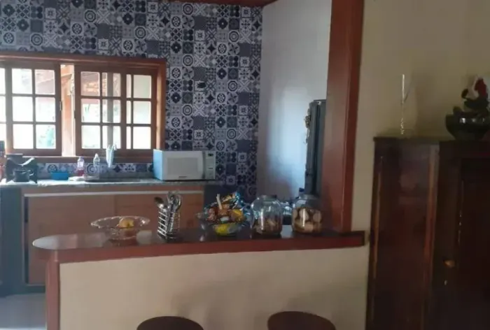 CASA Térrea 1.000 metros quadrados de terreno - 3 SUITES - 8 VAGAS Condomínio Granja Caiap
