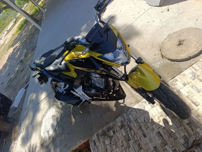 CB TWISTER