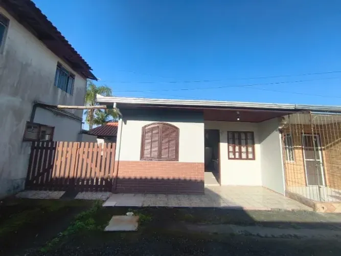Locação mensal Casa Praia de Leste - Pontal do Pr