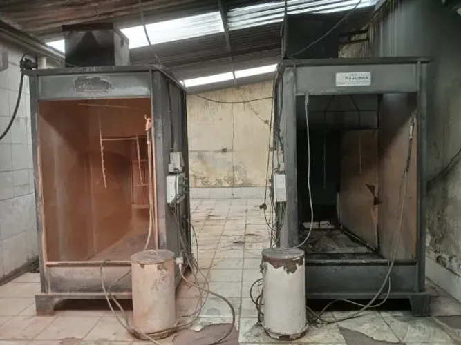CABINES DE PINTURA ELETROSTATICA A PÓ