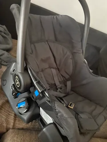 Bebê conforto galzerano 0 a 13 kg com base