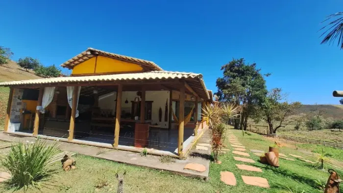 Excelente sítio na cidade do Córrego Novo
