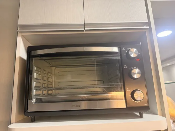 Forno Elétrico Philco 127V POUQUÍSSIMO USADO