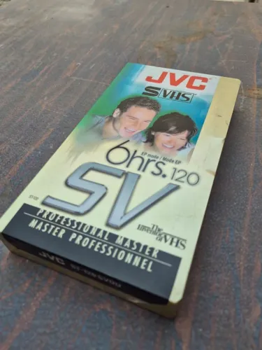 Fita Super VHS JVC ST-120 Lacrada (S-VHS Professional)