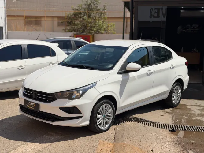 Fiat Cronos Drive 1.0 6V 2024