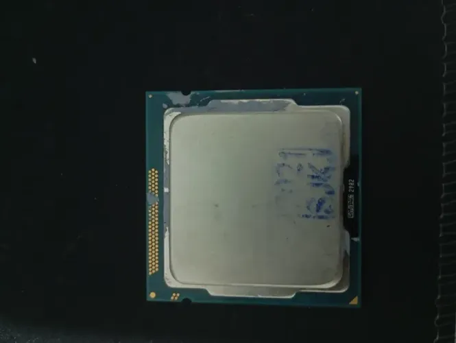 Processador Intel i5 3570 usado.