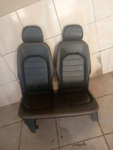 Vendo banco pra caminhão 