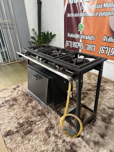 Fogão industrial 3 Bocas e forno ótimo ( entrego)