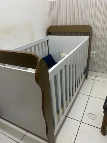 Berço para bebê americano