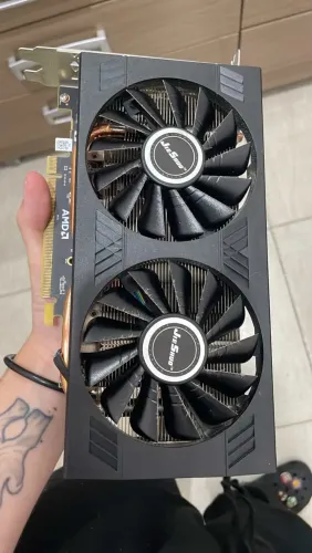 Placa de vídeo AMD RX 580 8GB em ótimo estado