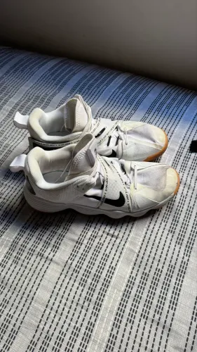 Nike Hyperset 42