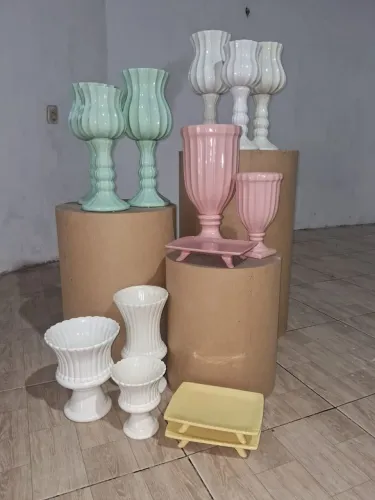 Kit de vasos e doceira