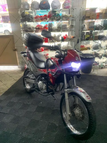 Vendo moto NX Falcon 400