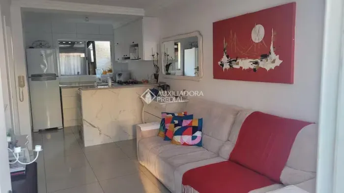 CASA MOBILIADA EM CONDOMÍNIO FECHADO NO BAIRRO IGARA EM CANOAS/RS