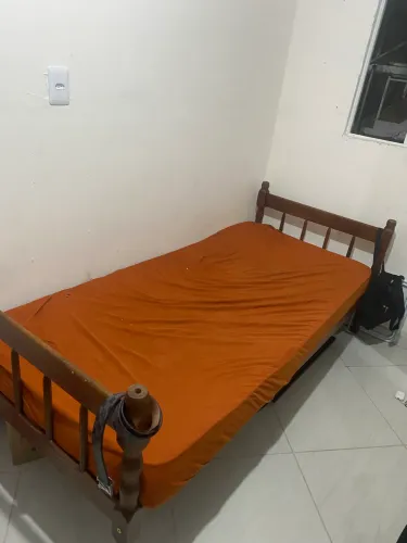 Cama de solteiro
