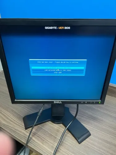 Monitor Dell 1708FPt