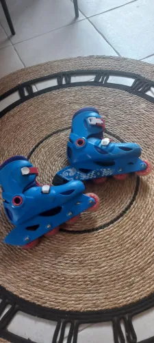 Vendo um patins usando e bom estado. Número 32 /34