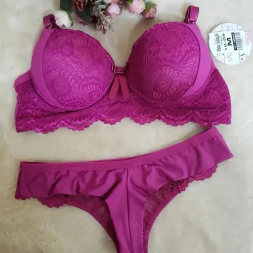 Vende-se roupas íntimas feminina, conjuntos de lingerie linha luxo, aceita cartão crédito.