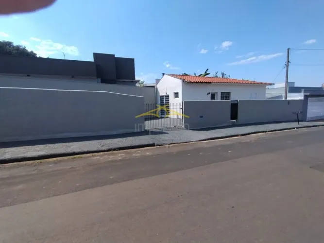 Casa 2 dormitórios para locação - Nossa Senhora do Carmo - Americana